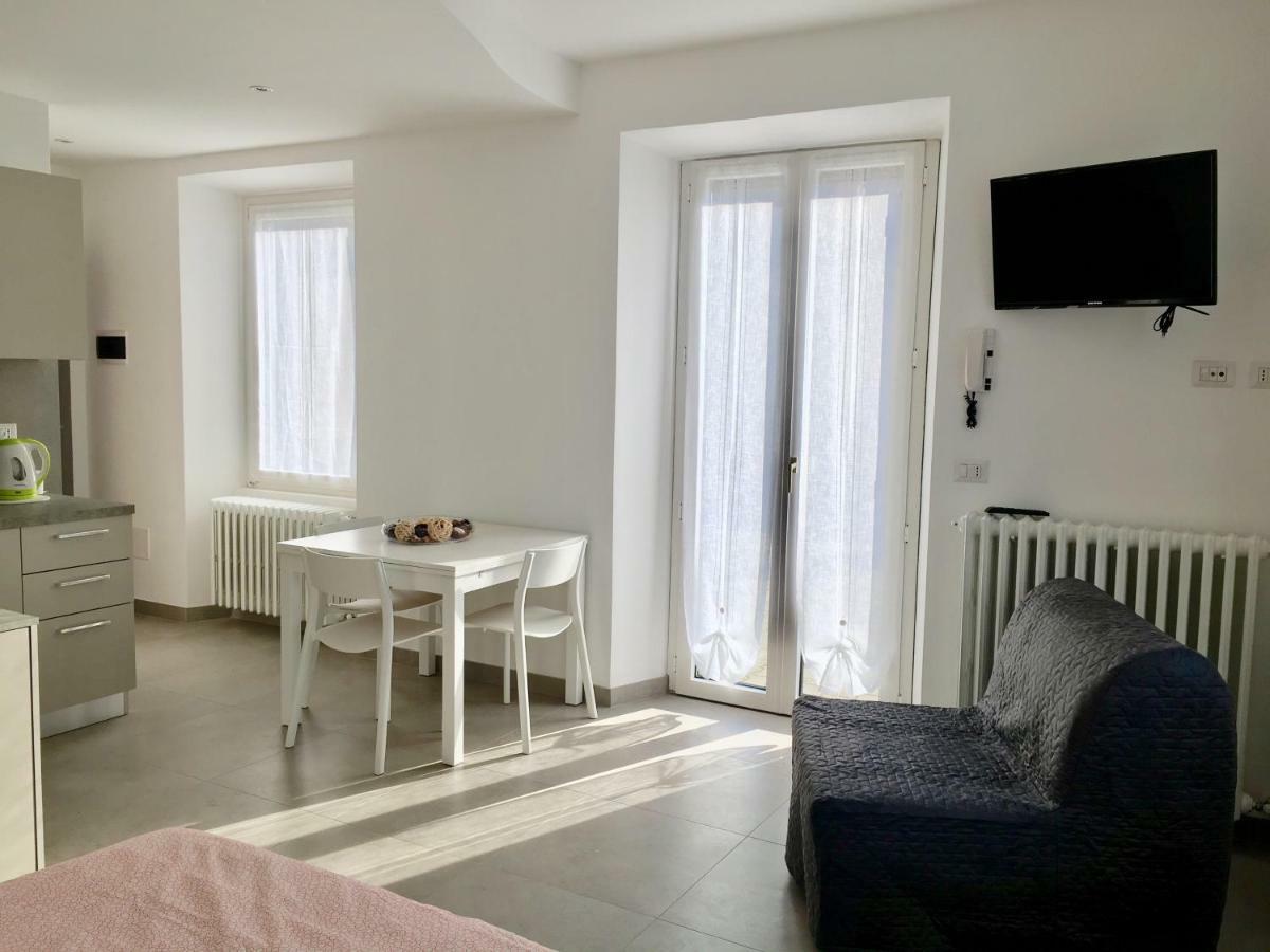 Casa Cesira Apartman Pettenasco Kültér fotó