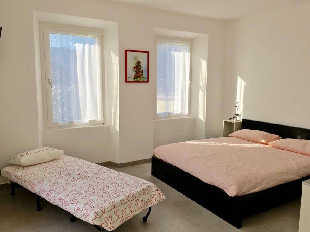 Casa Cesira Apartman Pettenasco Kültér fotó